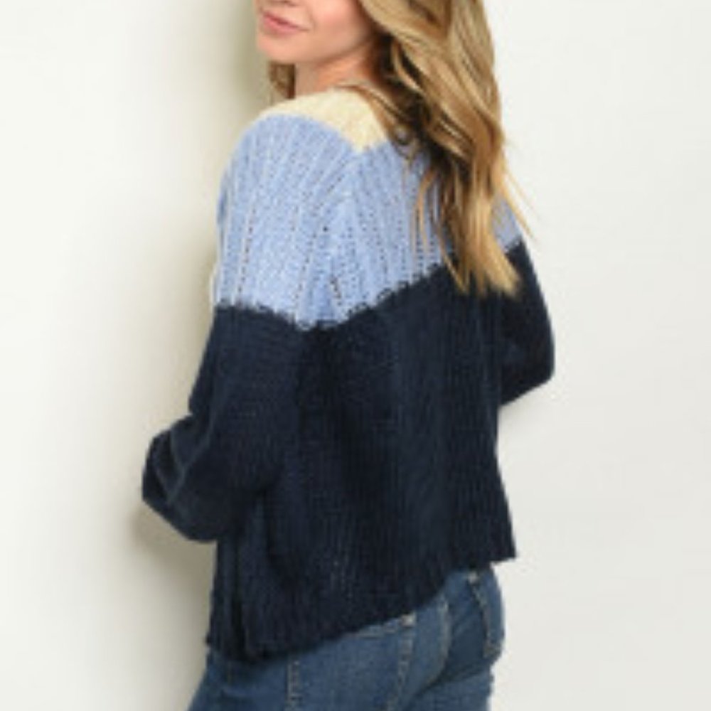 Blue Sweater NWT - Picture 2 of 2
